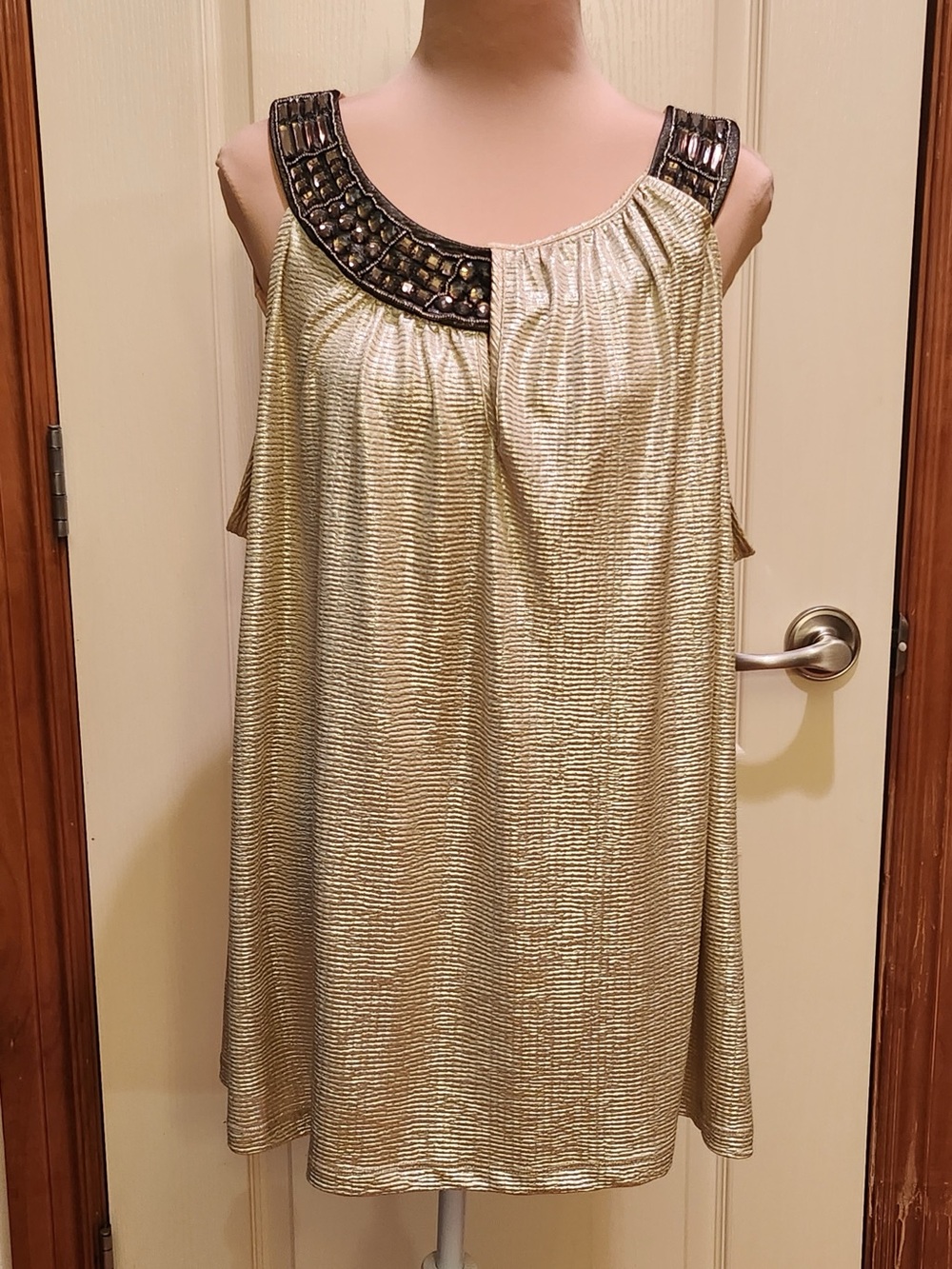 Cato Gold Metallic Sleeveless Beaded Yoke Tank 22/24W Holiday Evening Formal